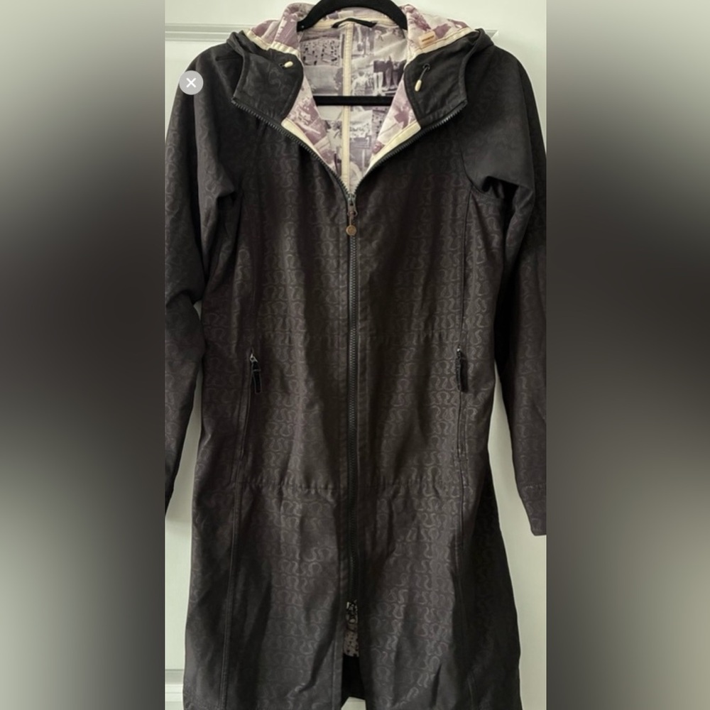 lululemon athletica Black Hooded Spring Jacket
